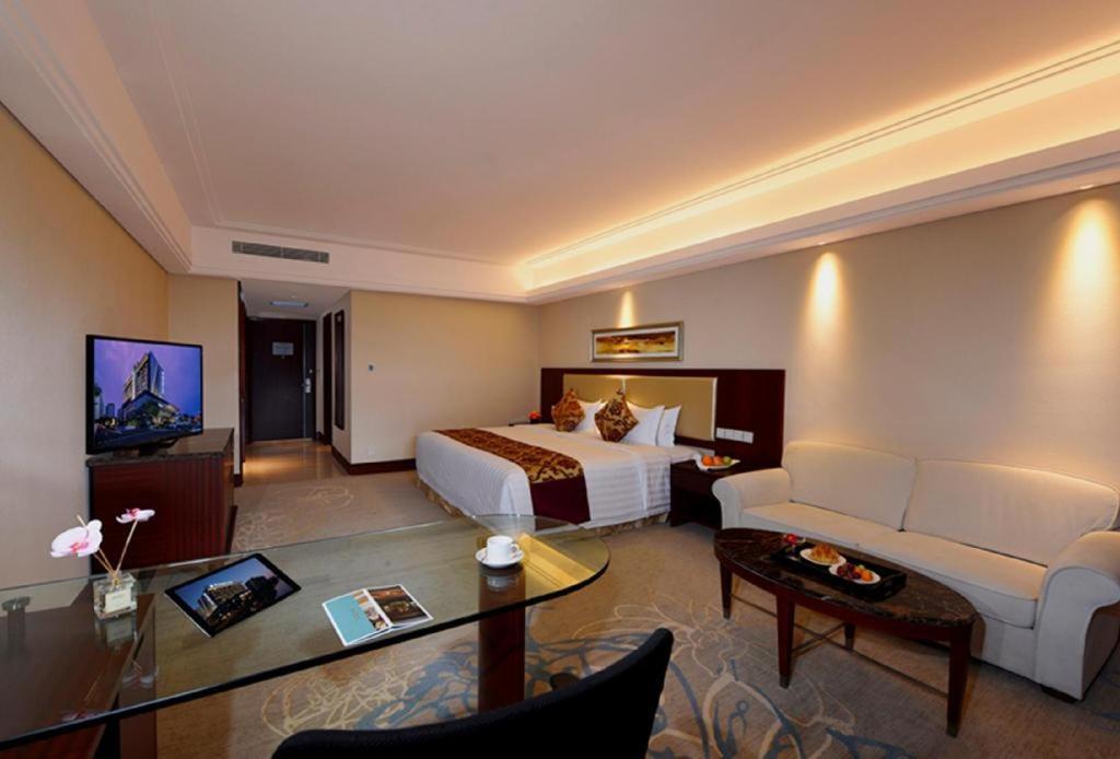 Shuguang International Hotel Kunshan Kunshan  Exterior foto